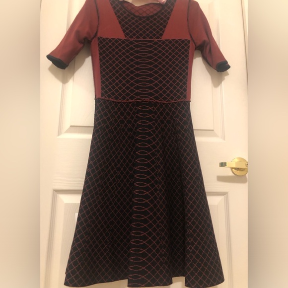 Black & Burgundy A-Line Short Sleeve Sweater Dress with Geometric Print (New!) - Picture 5 of 7